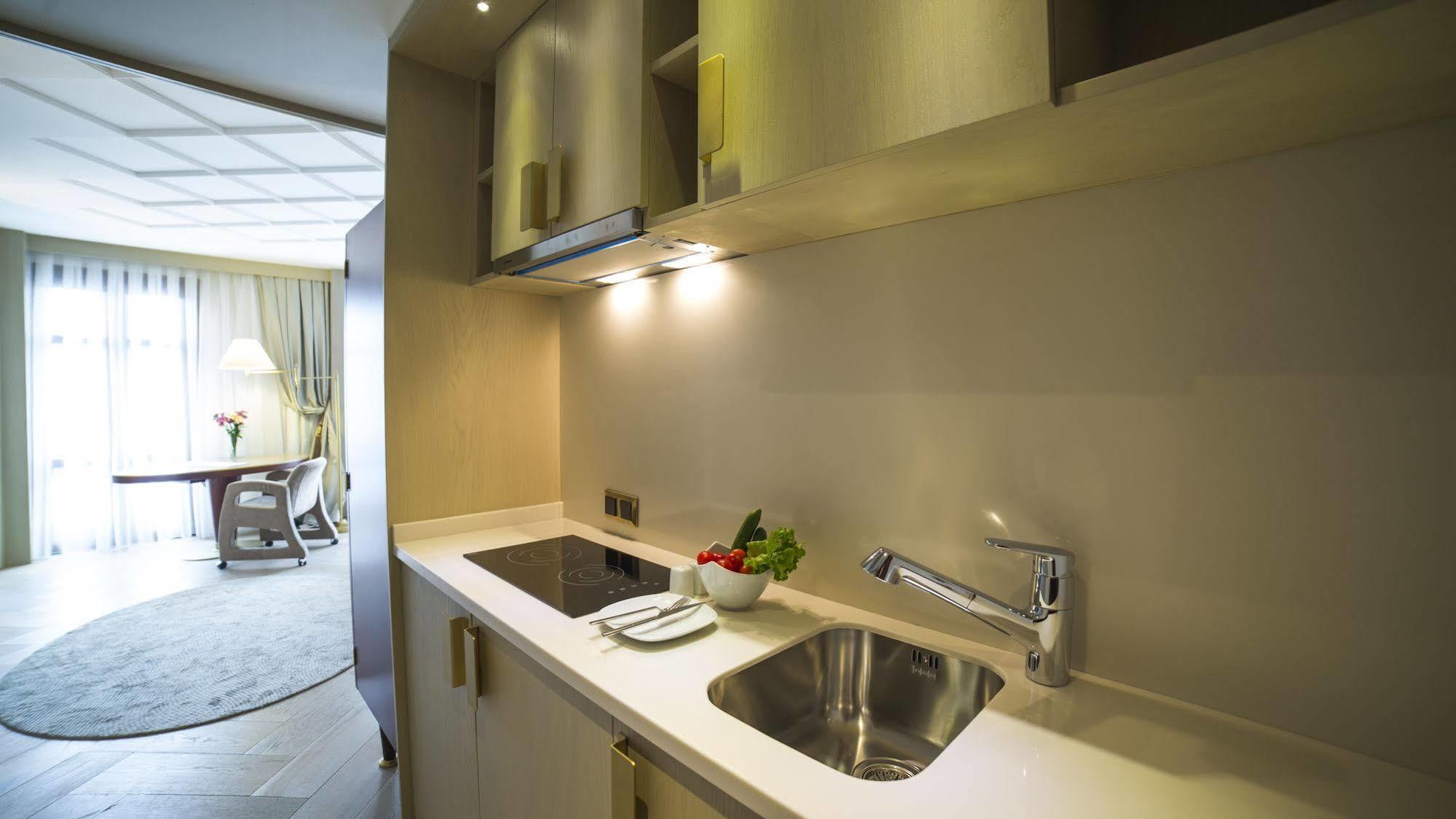 Mega & Nisantasi İstanbul